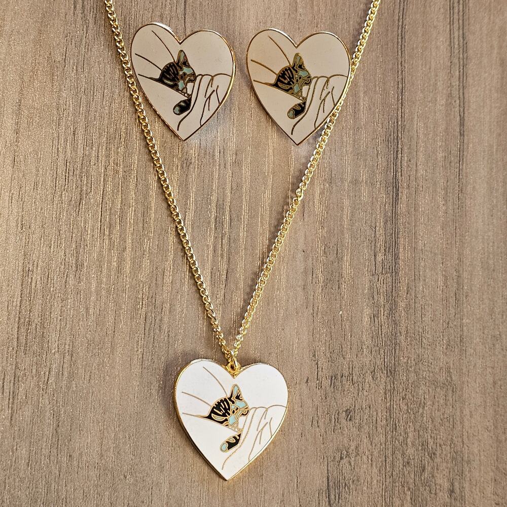 Sleeping Cat Cloisonne Heart Earrings & Pendant Necklace - Picture 9 of 9